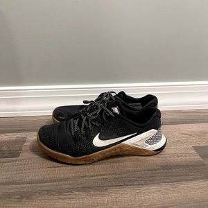 Men’s Nike Metcon 4